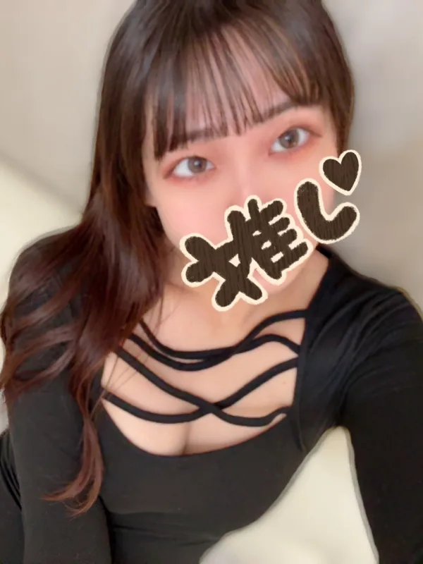 ももな