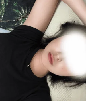 綾瀬こはる