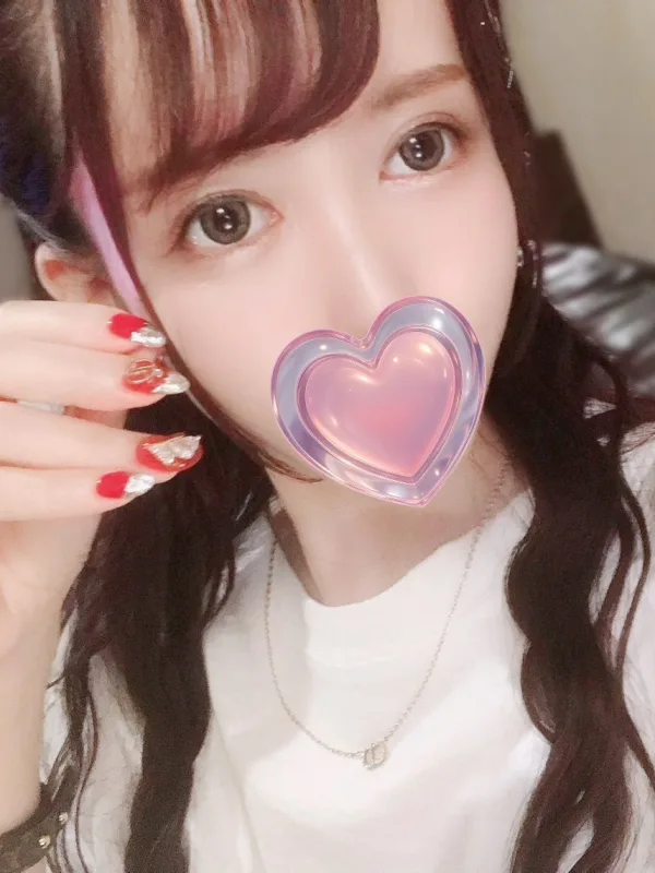ももな