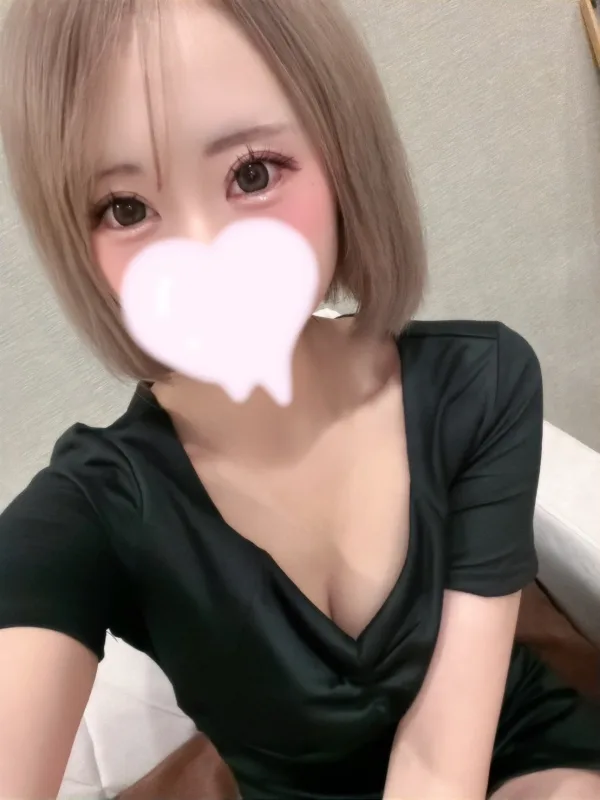 白羽 ゆきの