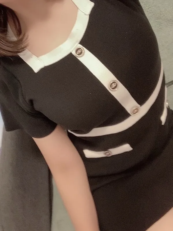 香坂あいな