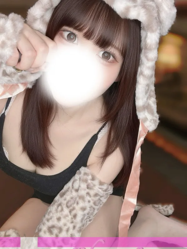 伊吹いぶ