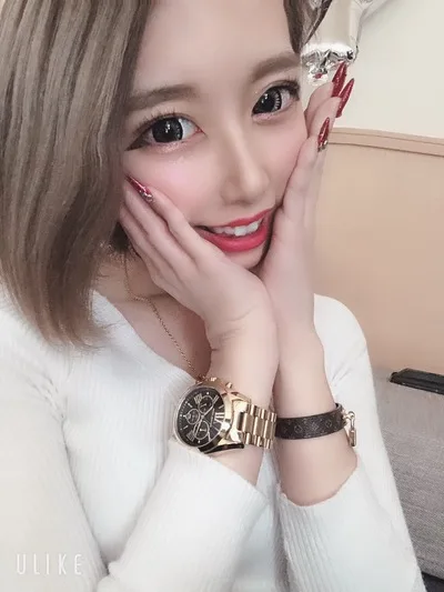 椿かれん