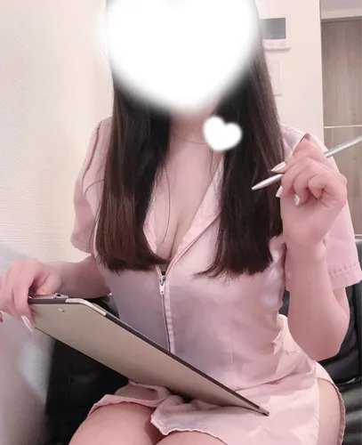 小鳥遊ひな