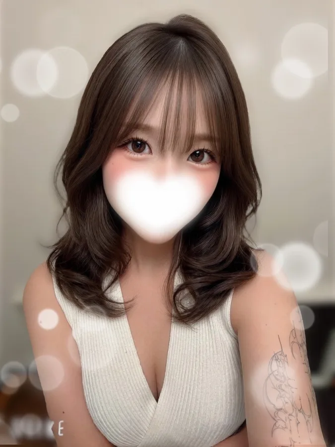 白石ひな