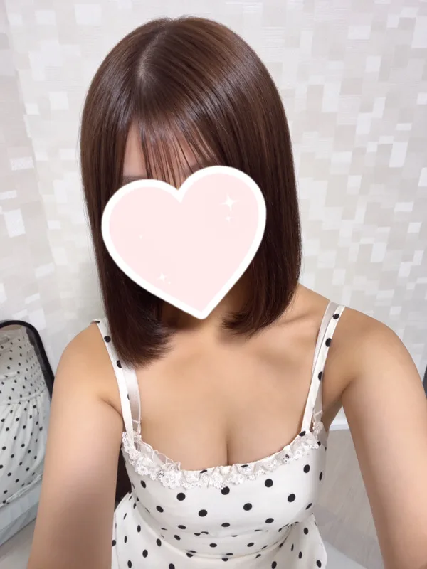 白咲 りあ