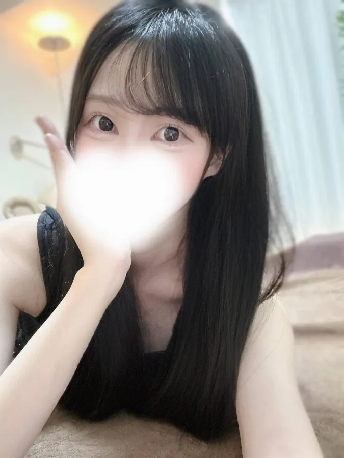愛沢もも