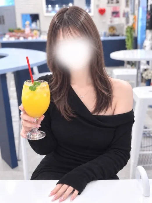 おみ