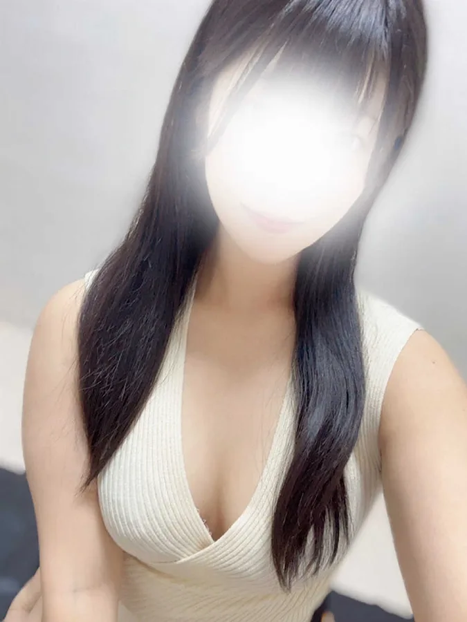 七瀬なぎさ