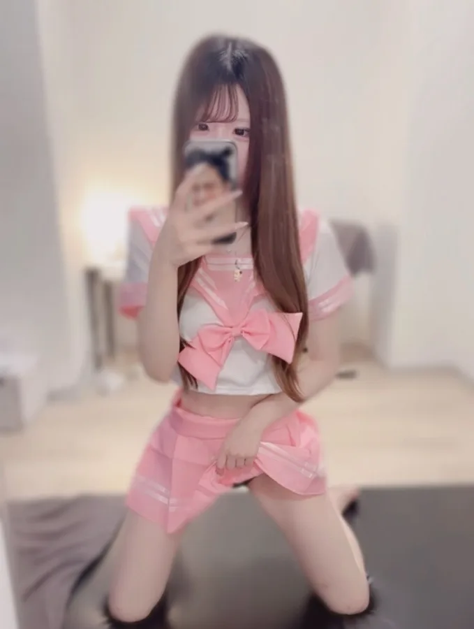みな