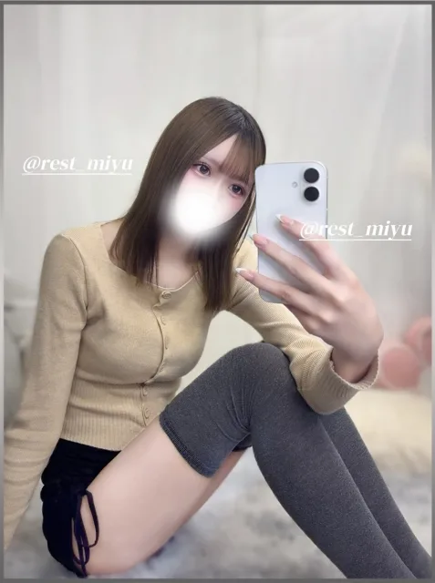 篠田みゆ