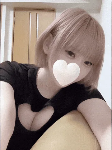 Therapist. ナムルニーナ（20 歳 ）