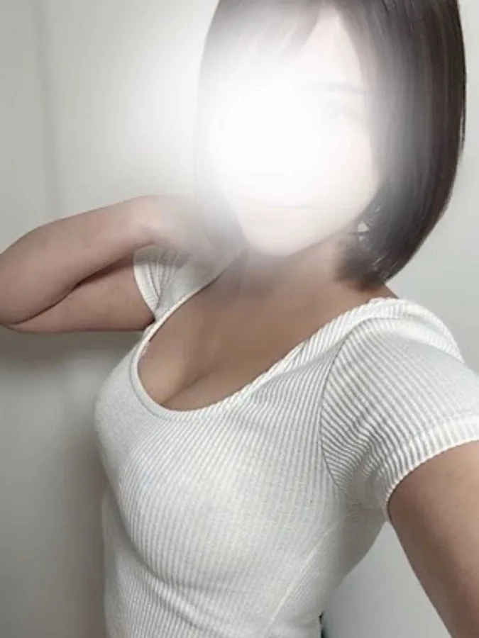 南條ももか
