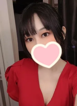 木崎えいみ