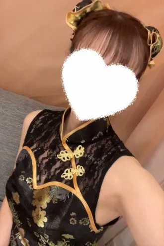 深津 まひろ