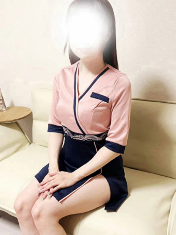 西村 まりな
