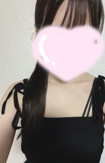 苺谷かれん(23)