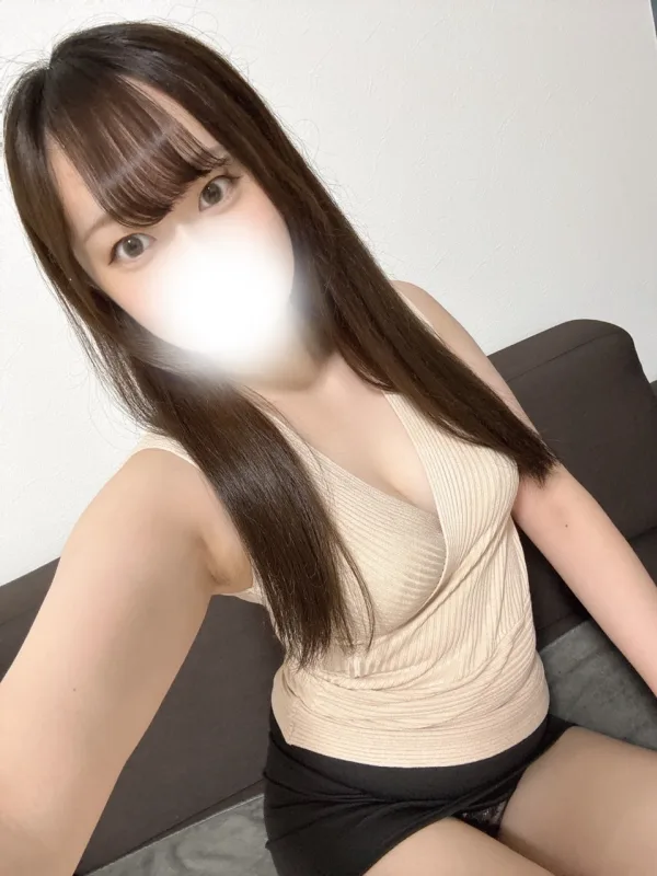 小春 みく