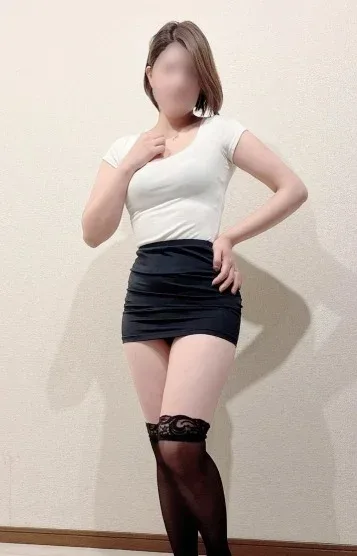 レイ(25)