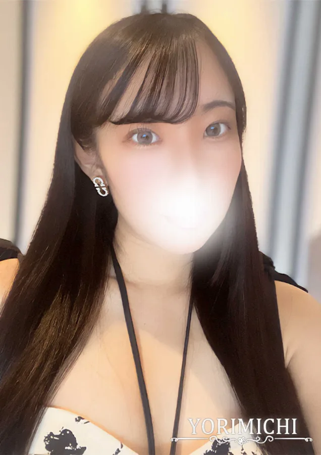 美園まや