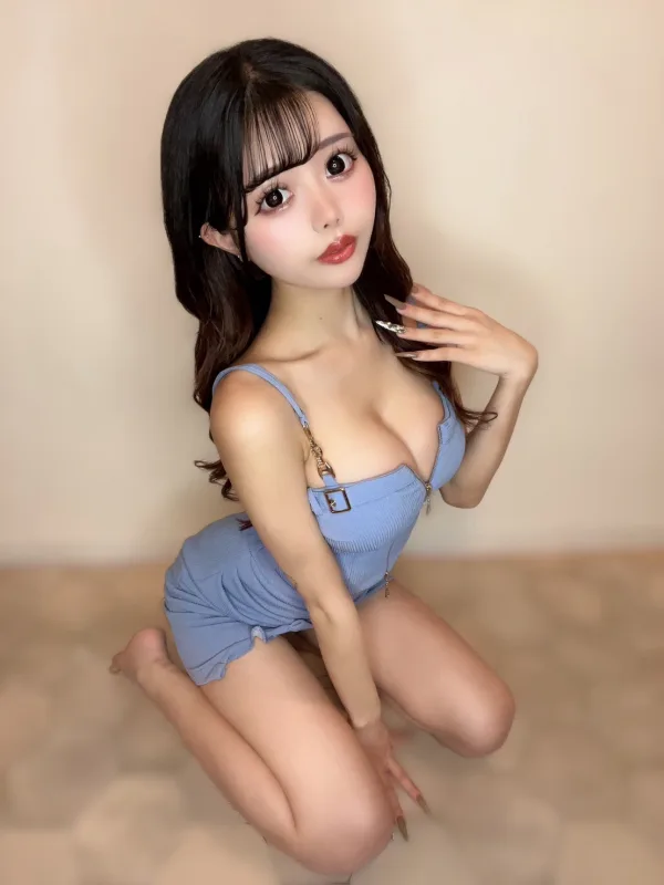 愛夢ななお
