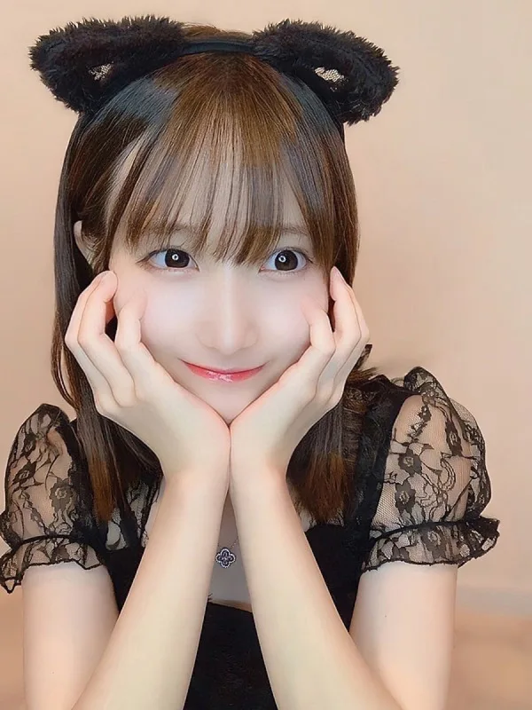双葉なぎさ