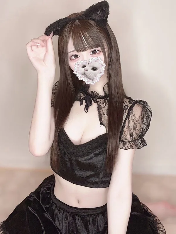 華渕えれの