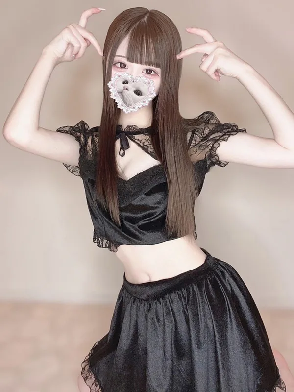 華渕えれの