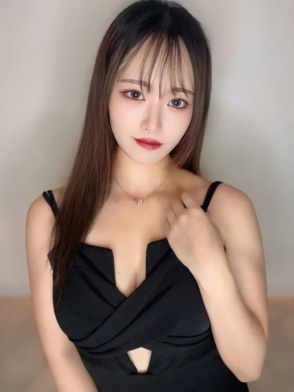 藤牧しゅな