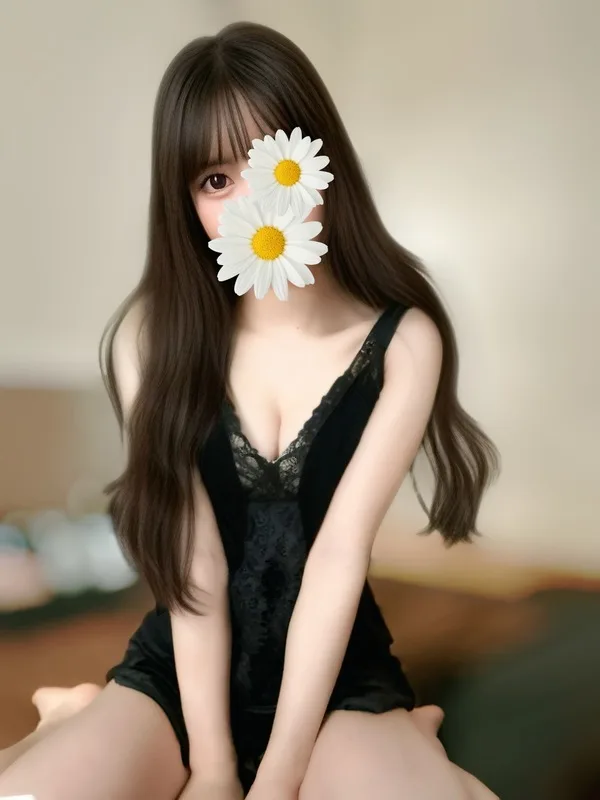 小鳥みなみ