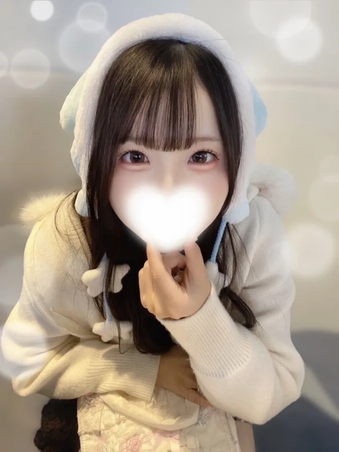 夜桜こもも
