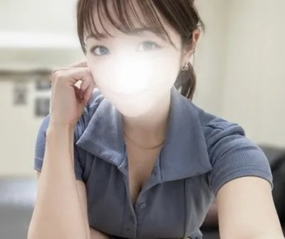 白井かなで