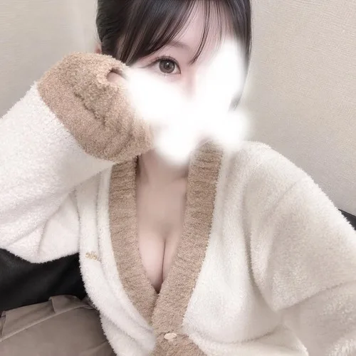 成瀬もも