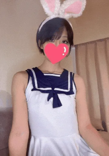 みい
