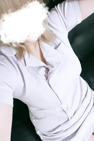 小鳥遊 ゆの