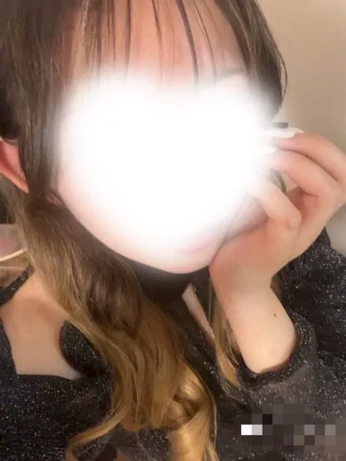 林マナ