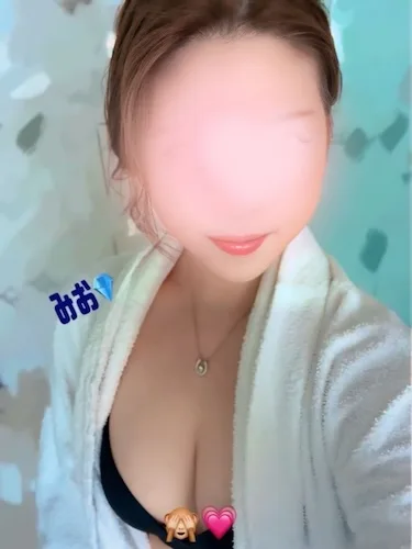 結城みお
