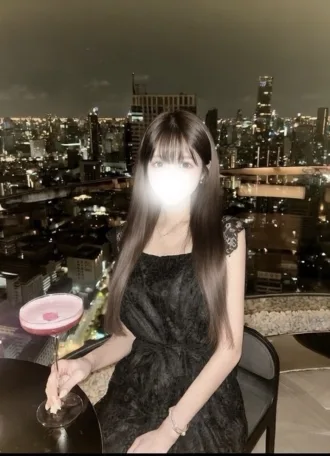 みみ～モデル超えキレカワ美女
