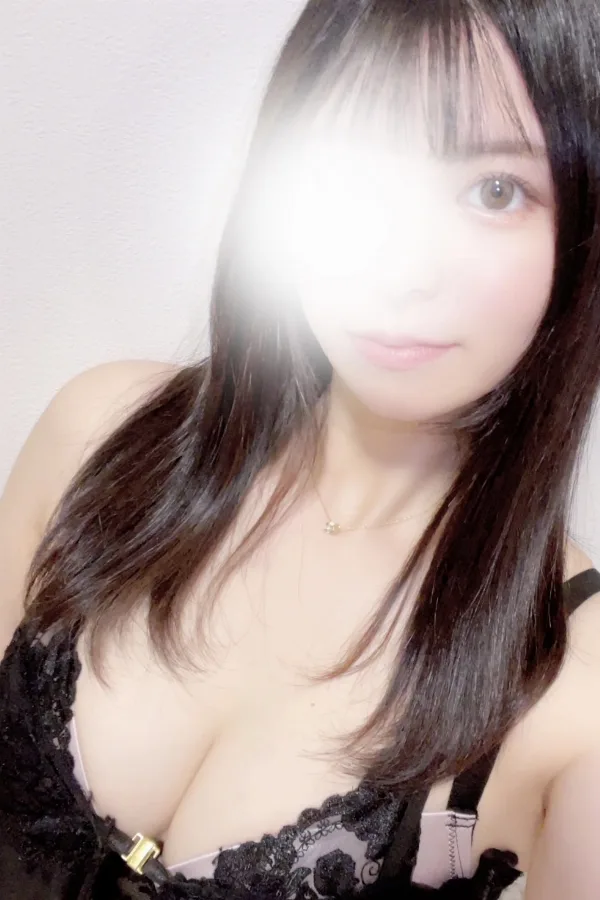 桃瀬りお