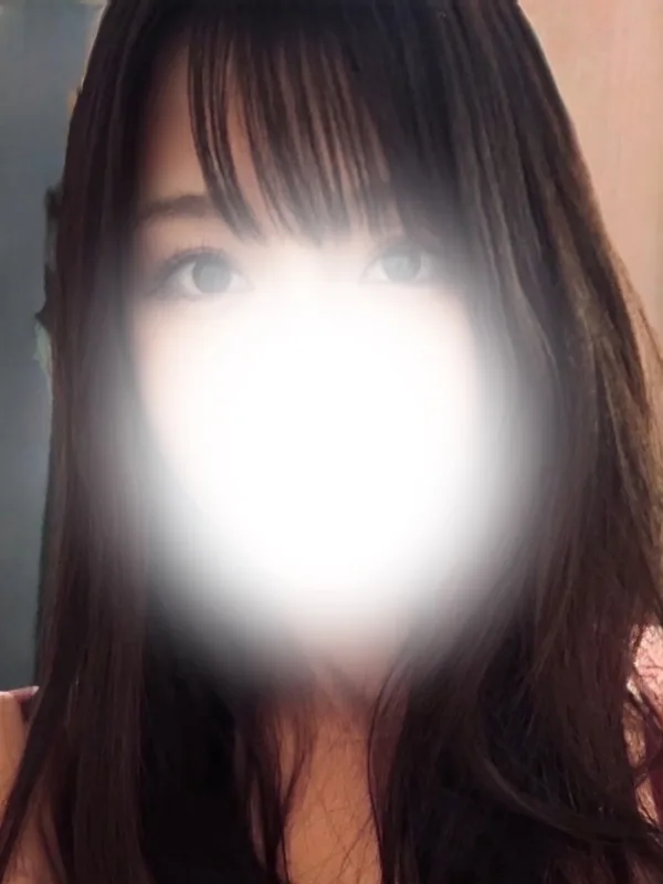 安達 ゆき
