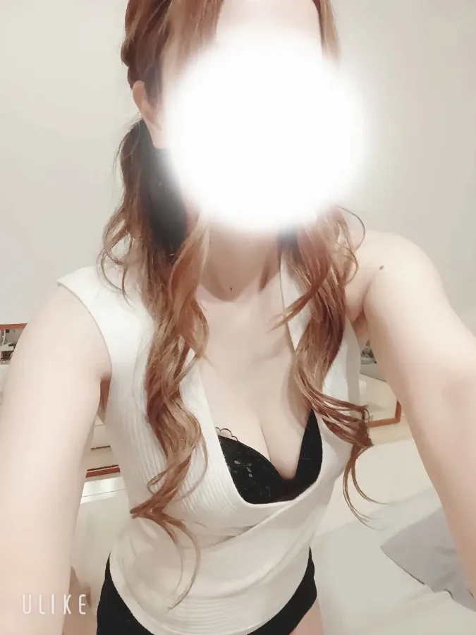 酒井あやめ