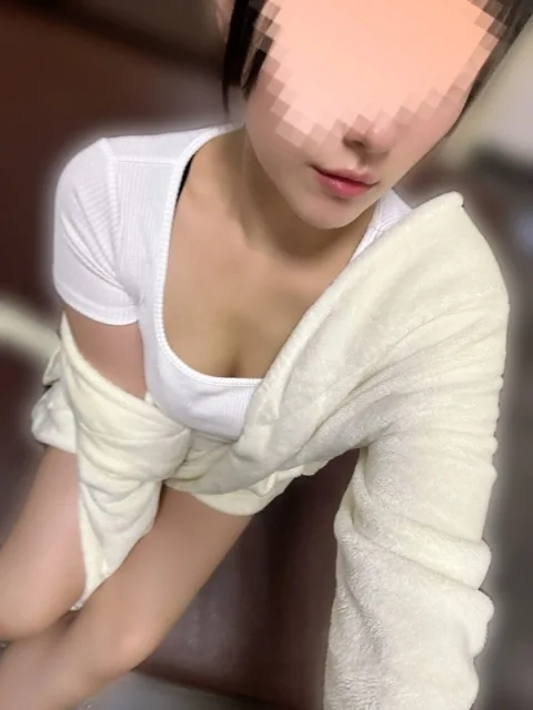 せりな