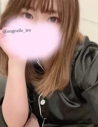 逢坂いろは