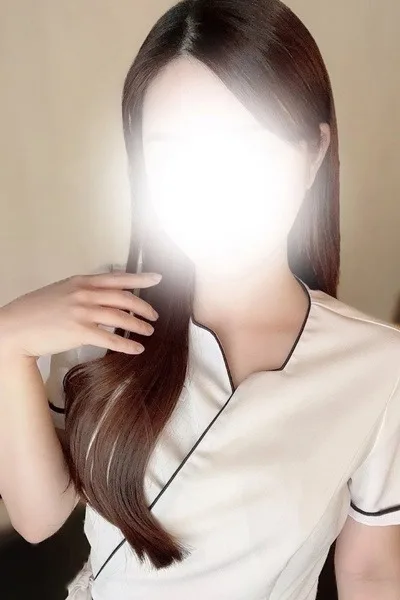 鈴森ひな