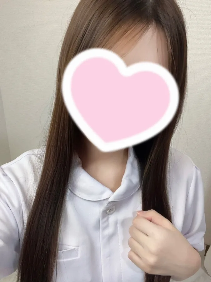 葉山なぎさ