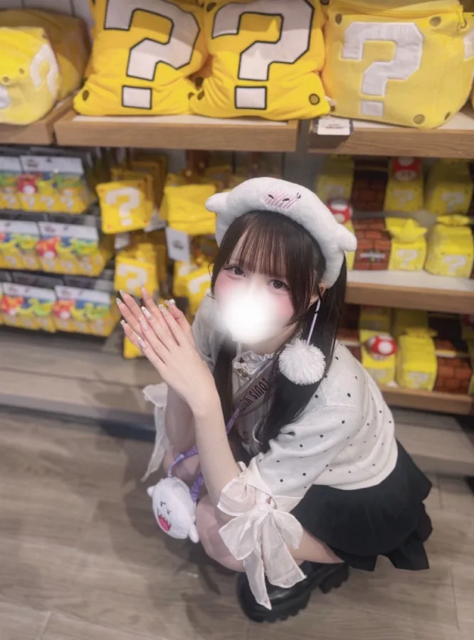 皆川うらら