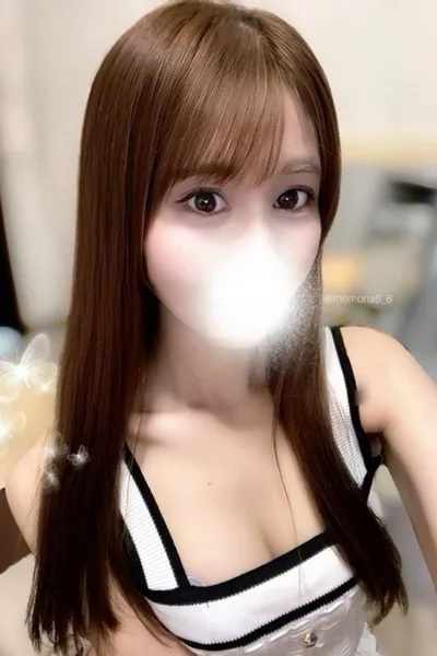 楪 ももな