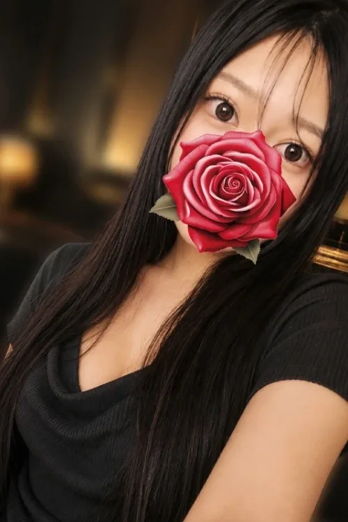 藤咲 なつめ