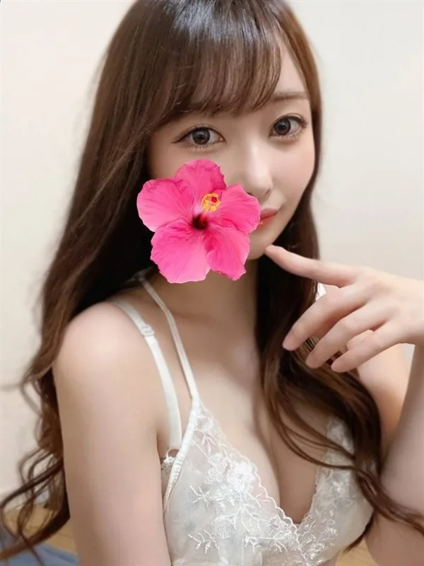 苺谷れな
