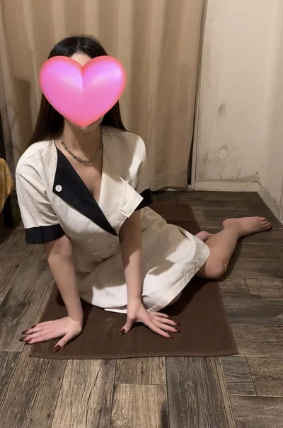 ★【クールセクシー妻】れいらさん
